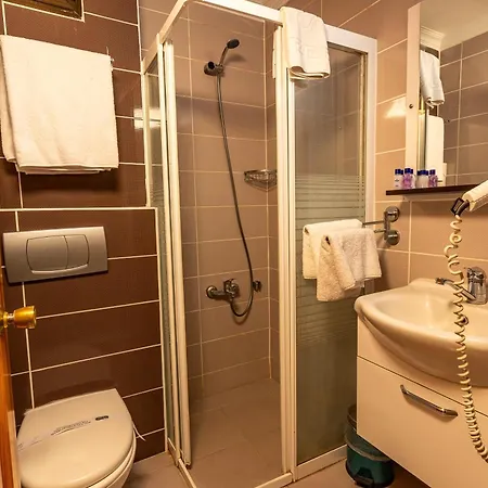 Ciner Hotel 3*
